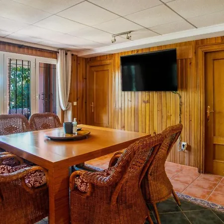 10 Bedroom 5 Star Luxury & Heated Pool For 5 To 28 Guests Near Alicante Βίλα *